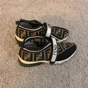 Fendi Rockoko knit sneaker. Size 35.
